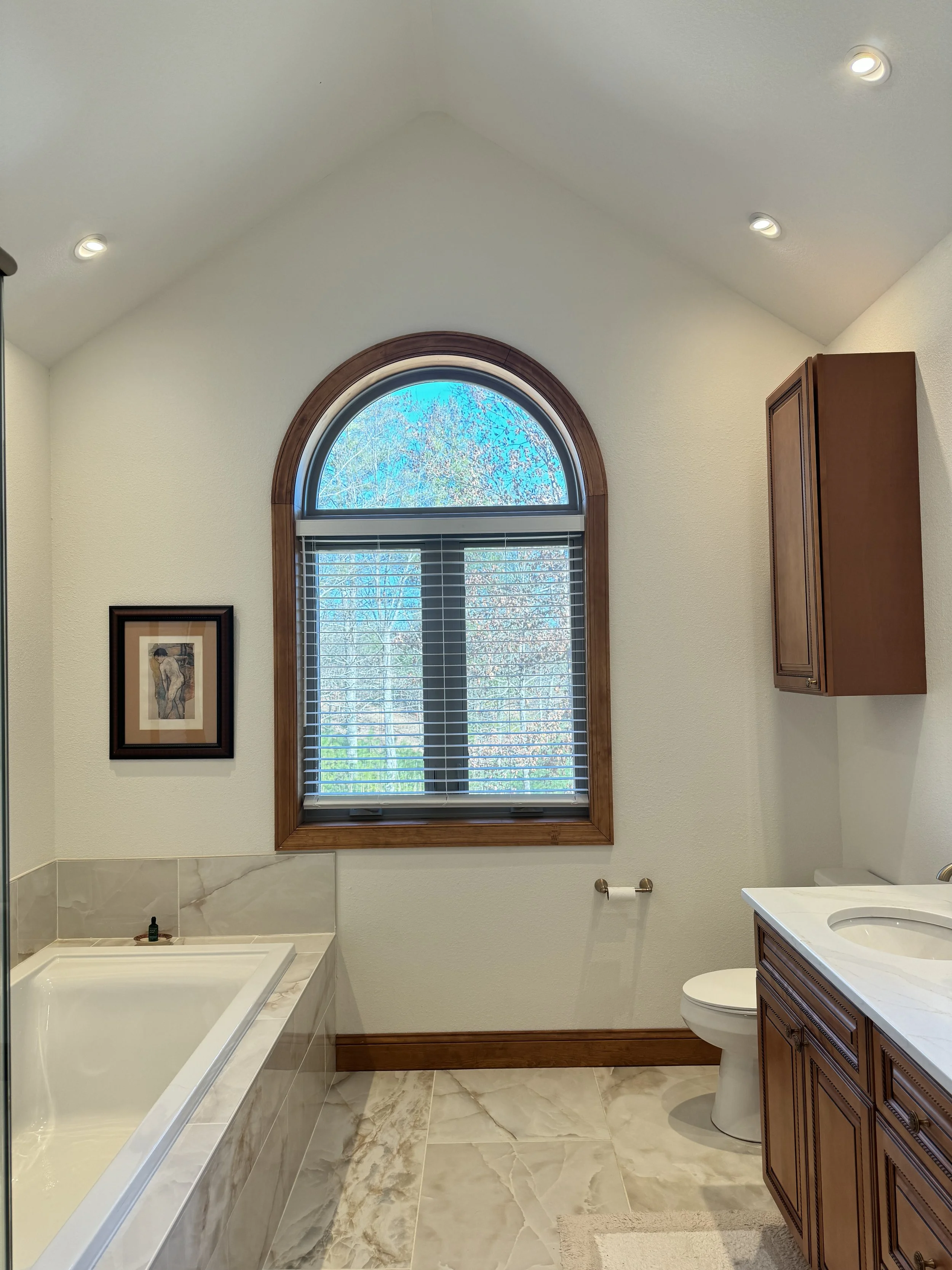 master bath windowIMG_0512.JPG