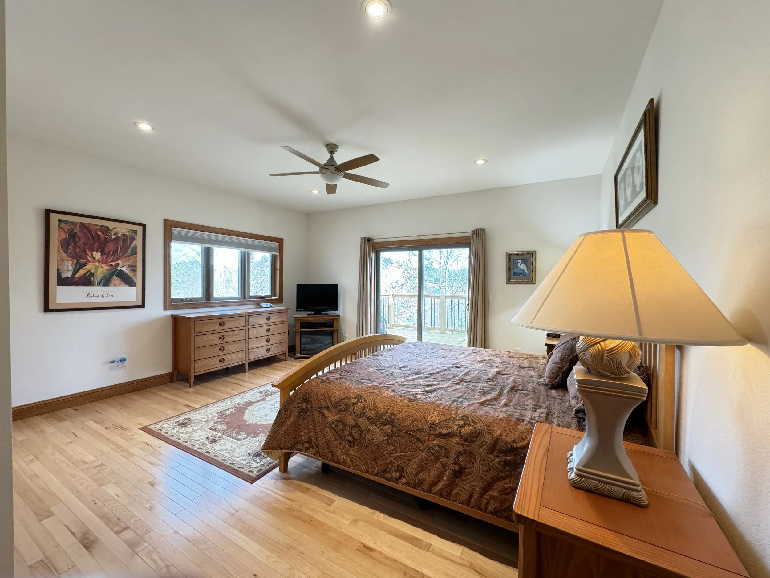 master bderoom 2 IMG_3185.JPG