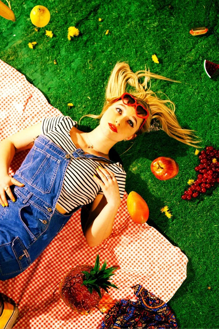 JANAE VANDERVYERE PROMO (Copy)