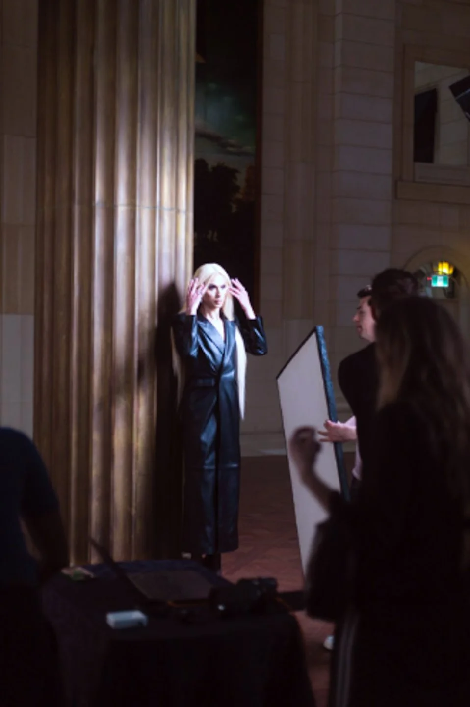 BEHIND THE SCENES OF FASHION MAGAZINE (Copy)