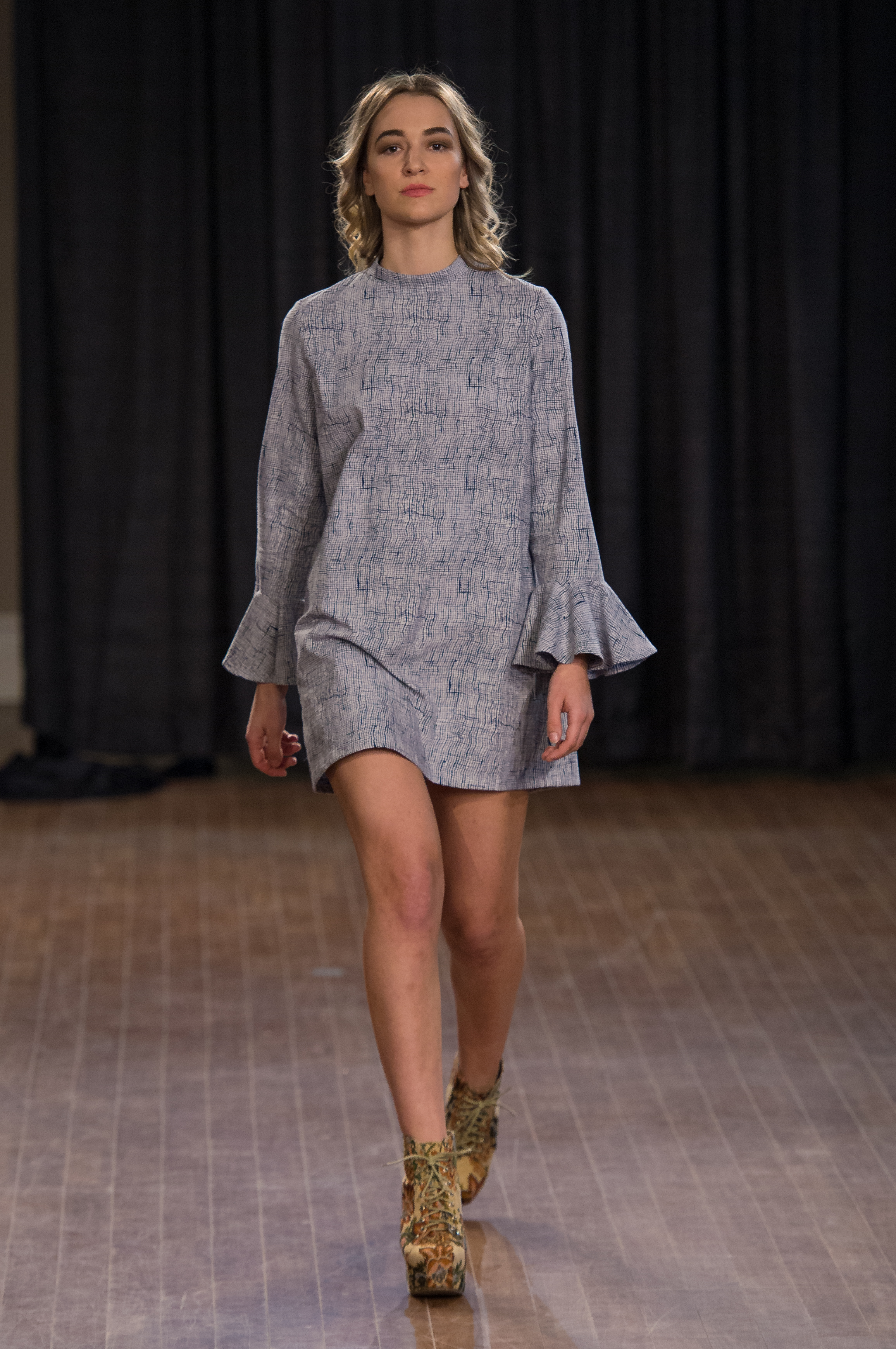 Look 05 - Flounce Dress Available Sizes: XS/S M/L Available Colours: Navy/White Print (100% Cotton) SOLD OUT
