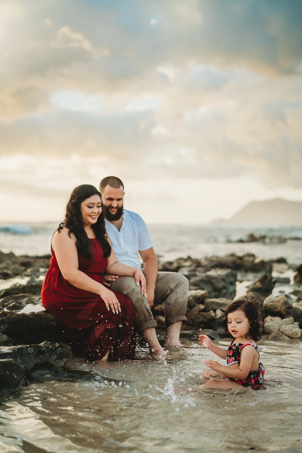 Hawaii-Family-Photographer-Oahu-Beach-Session-Salas-Family21.jpg