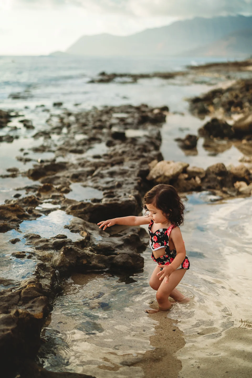 Hawaii-Family-Photographer-Oahu-Beach-Session-Salas-Family5.jpg
