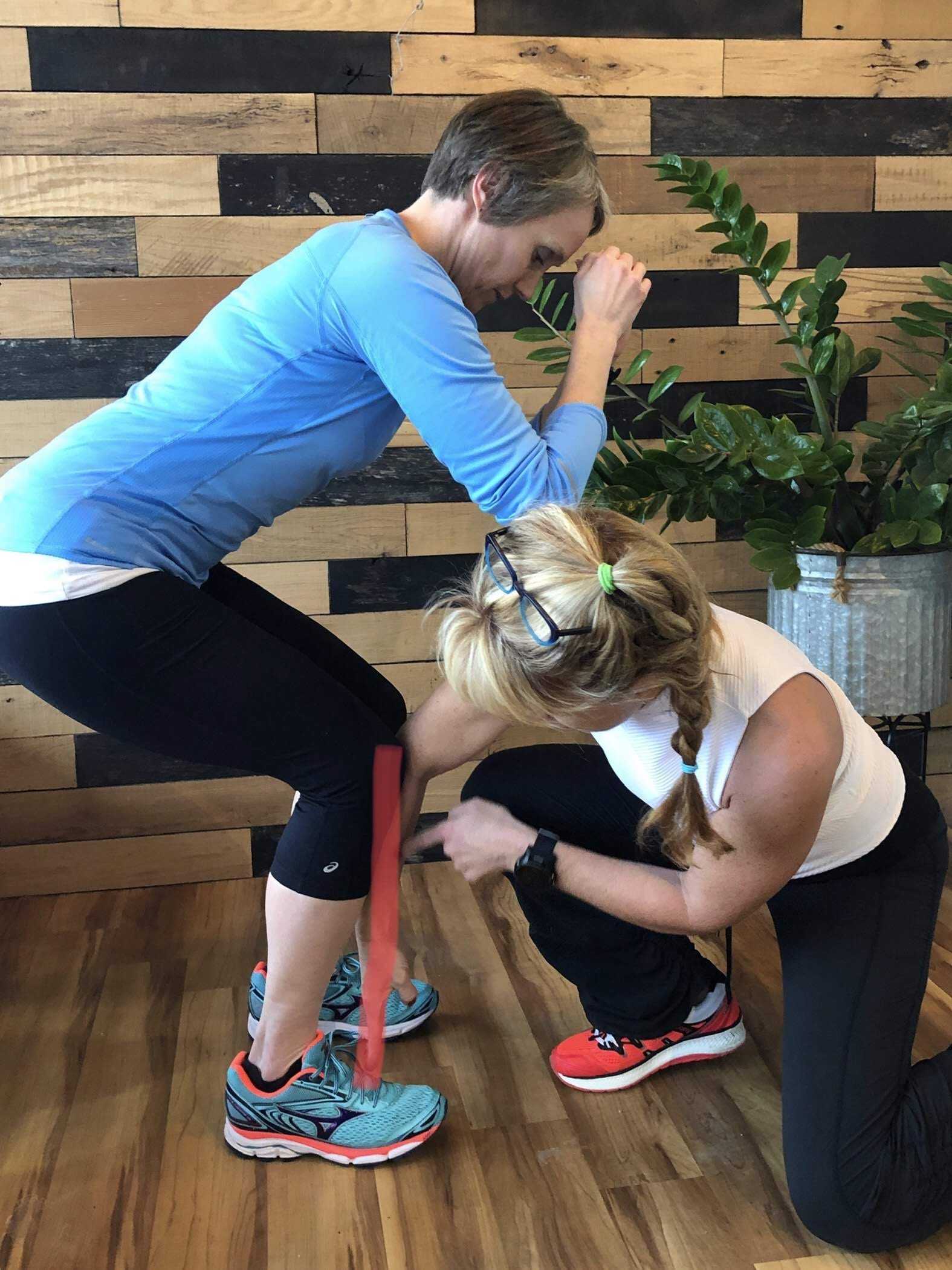 Proper Squat or Not? — Coach Amy PT
