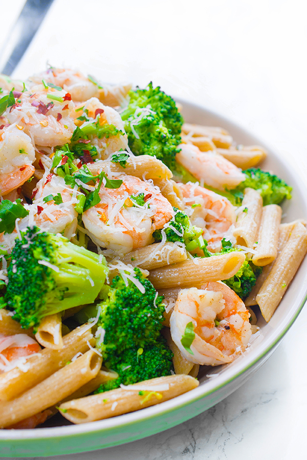Shrimp-and-Broccoli-Pasta-Recipe-a-fast-dinner-idea.jpg
