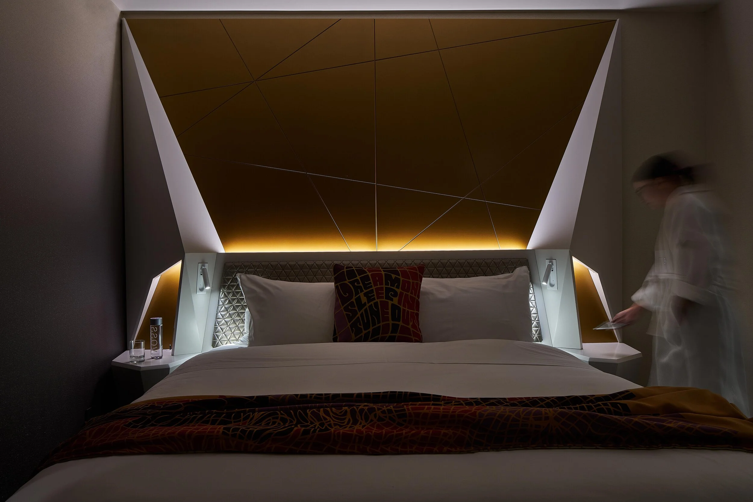 Mega Corner King_Shot_1_R1.jpg