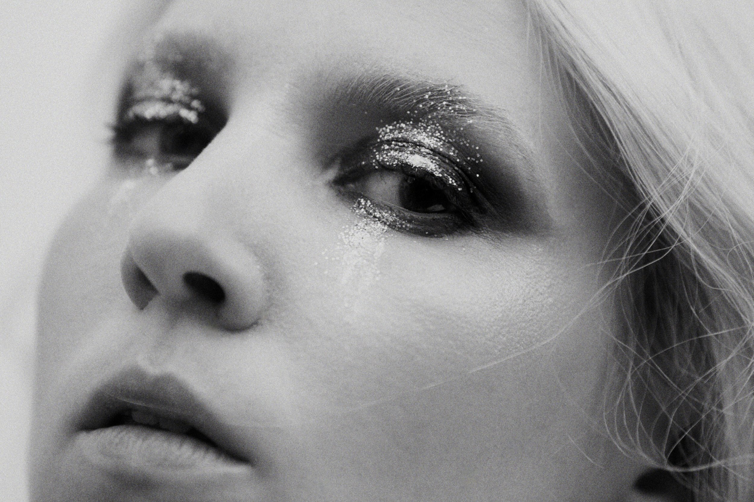 01-BW_VenedaTerry 10.jpg