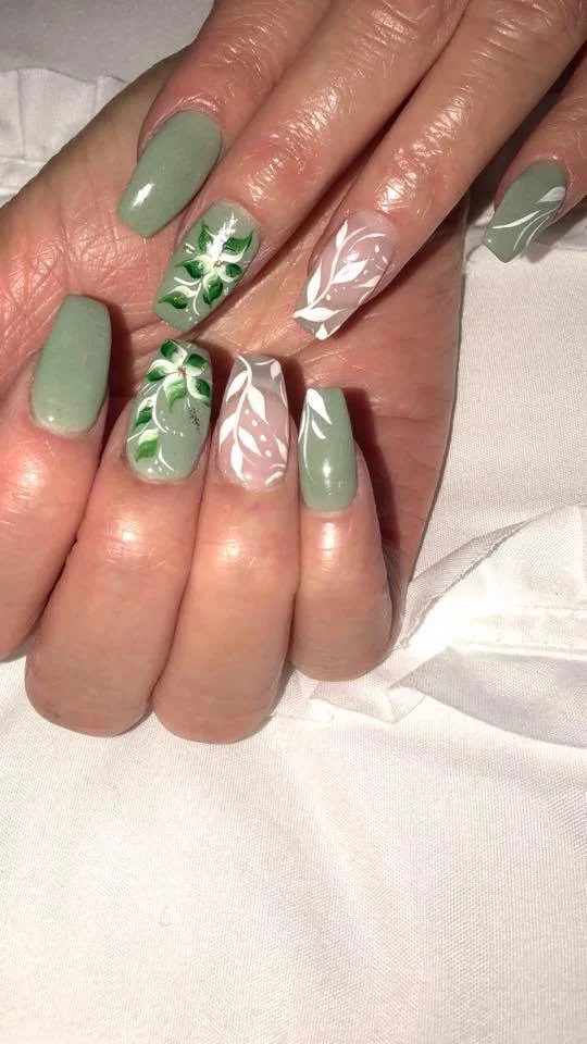 Nails.jpg