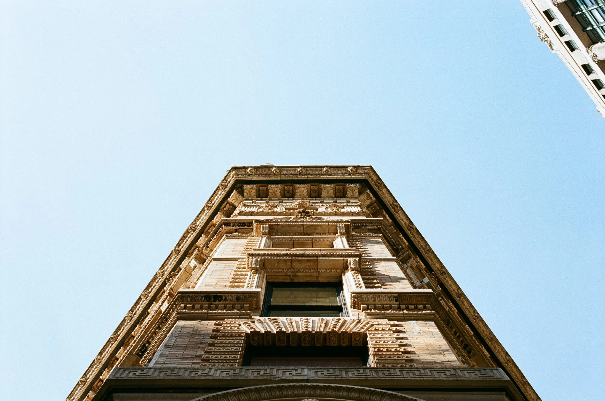  Looking (up) like a tourist 