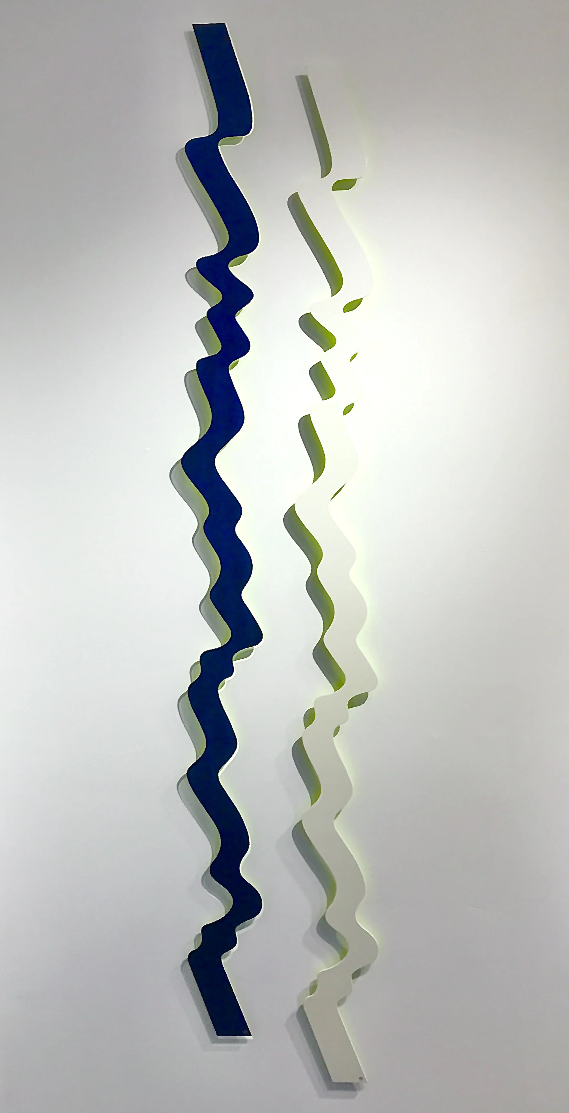 Yolanda & H wave night blue.jpg