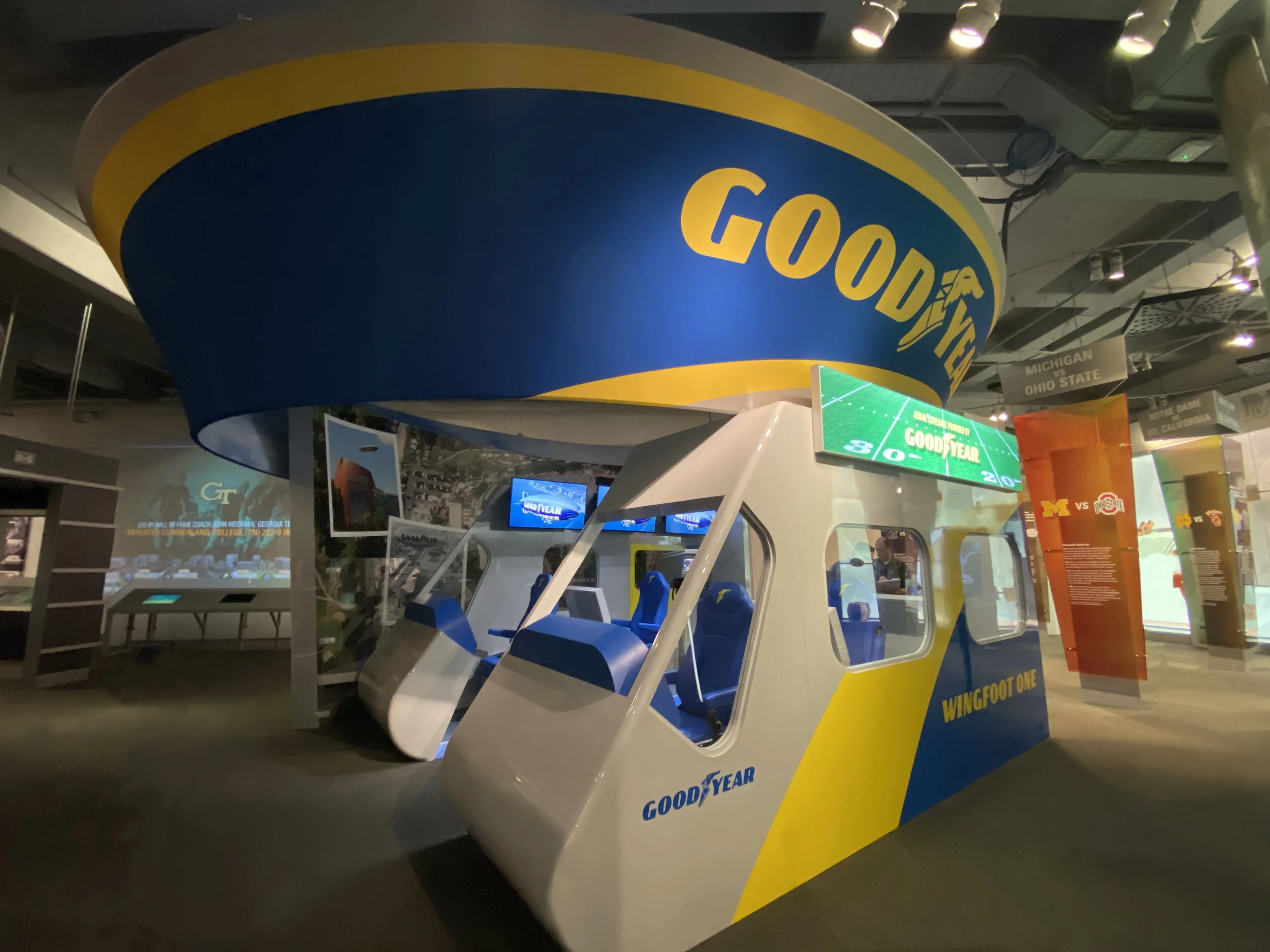 BlimpExhibit_Wide.jpg