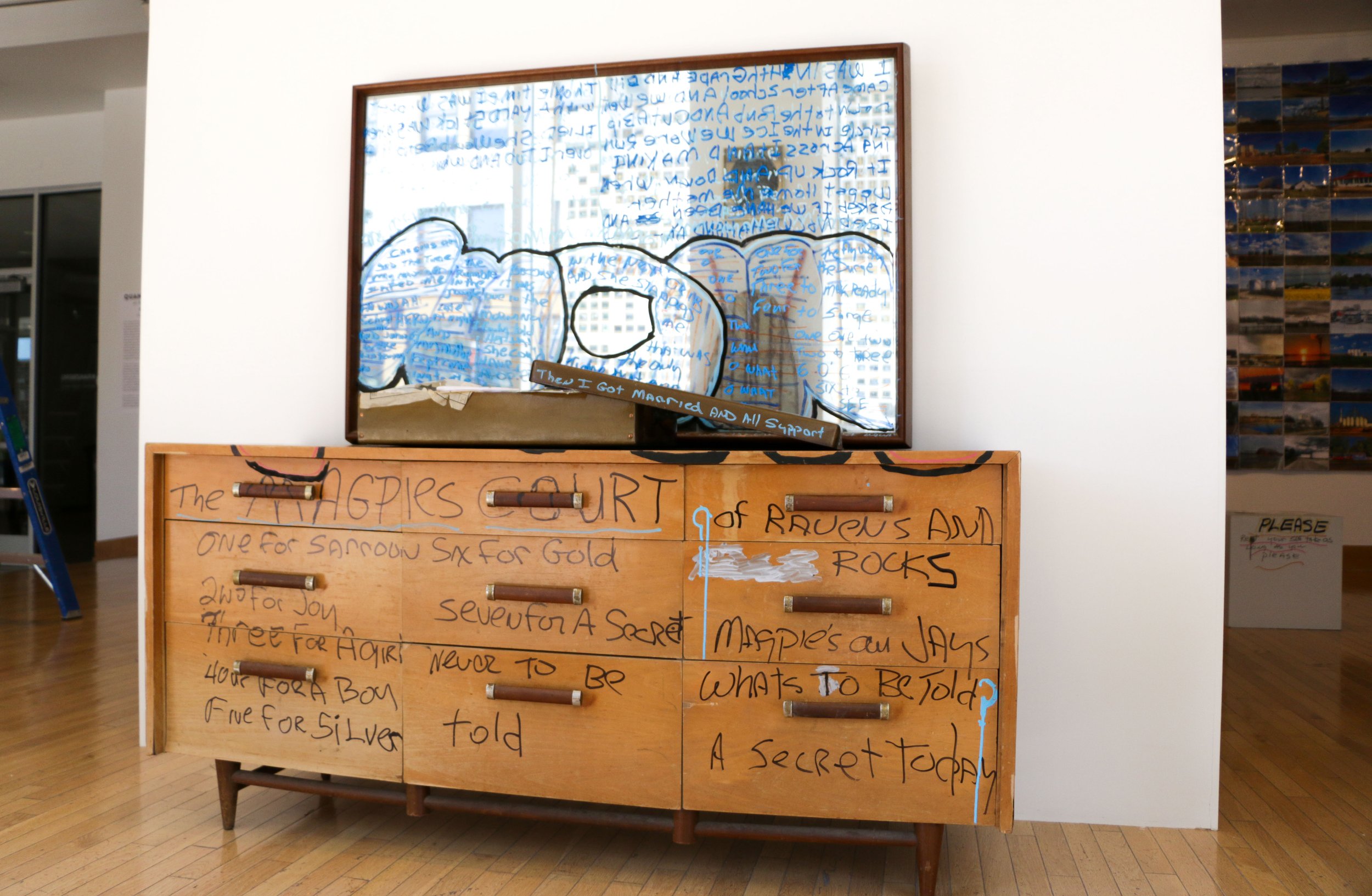Dresser_3.jpg