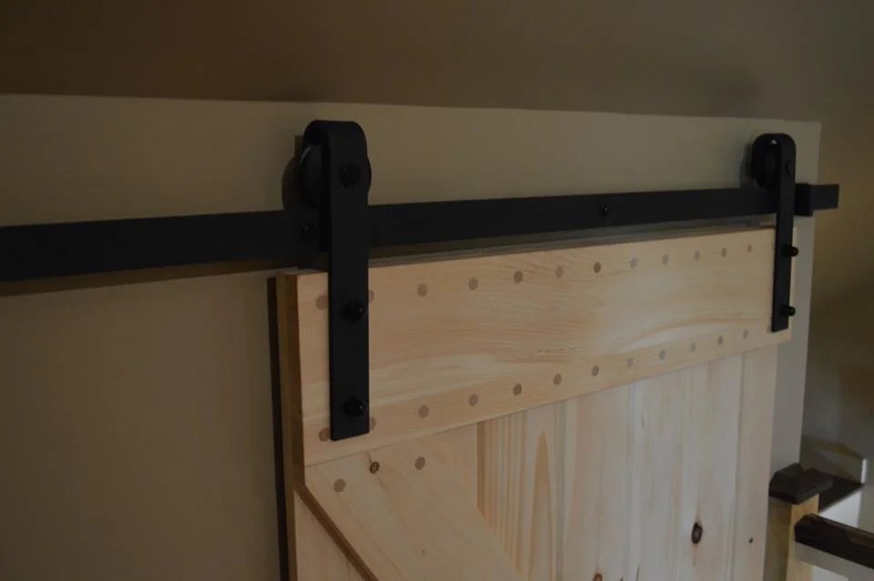 Niagara Carpenter Custom Build Barn Door