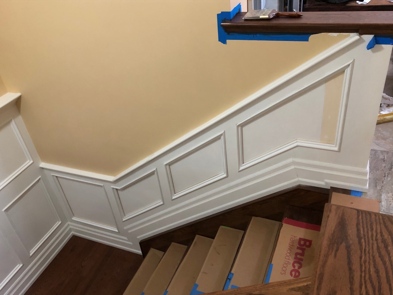 Niagara Carpentry Home Renovations Custom Crown Molding and Wainscotting