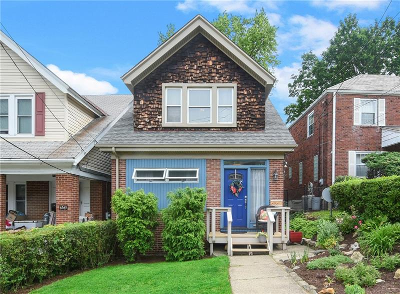 Julie and Ted's Greenfield Home