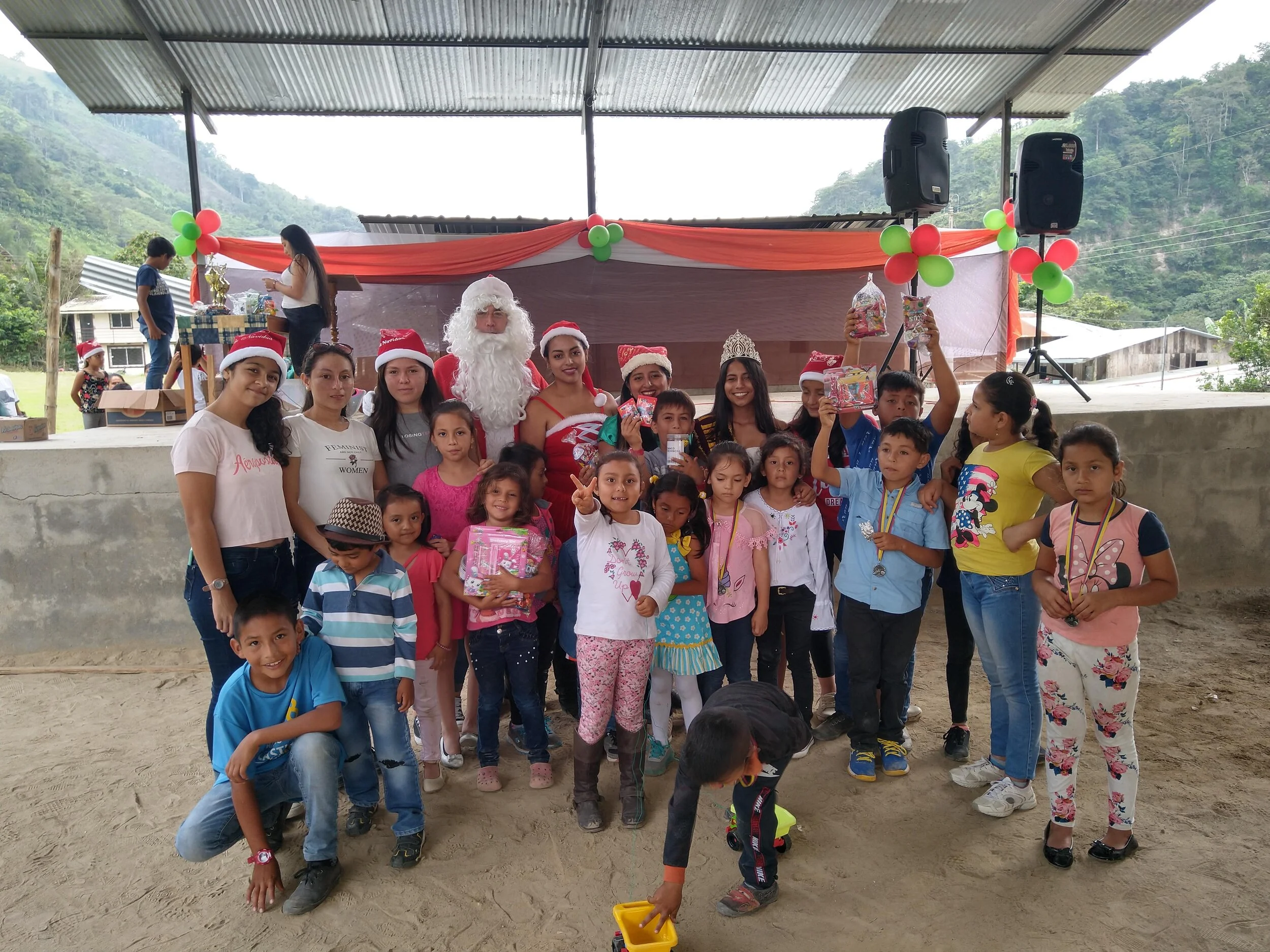 Christmas Gifts for Families in Need 2020