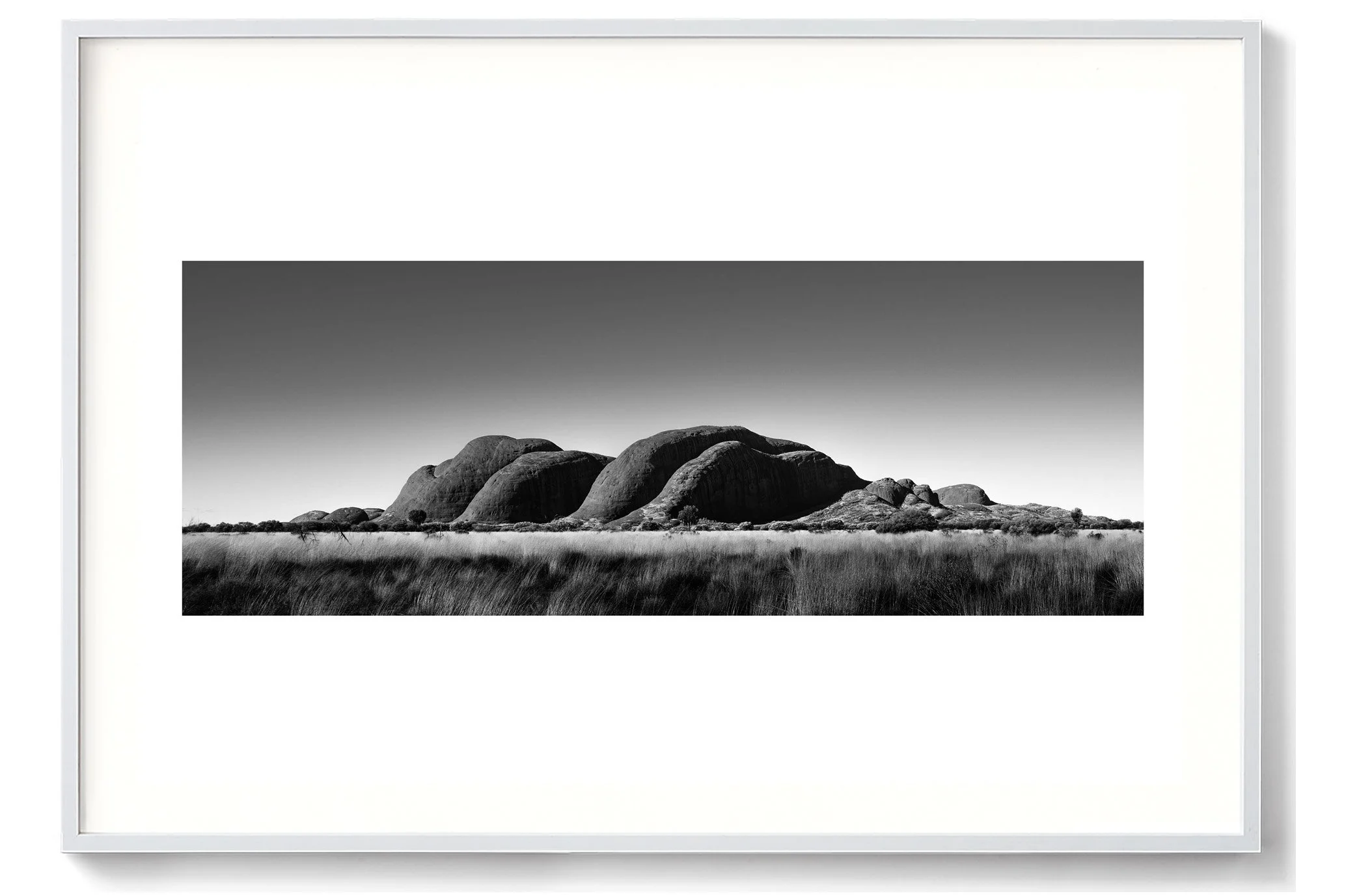 KATA-TJUTA-CENTRAL-AUSTRALIA-7822-BW-32-WHT.jpg