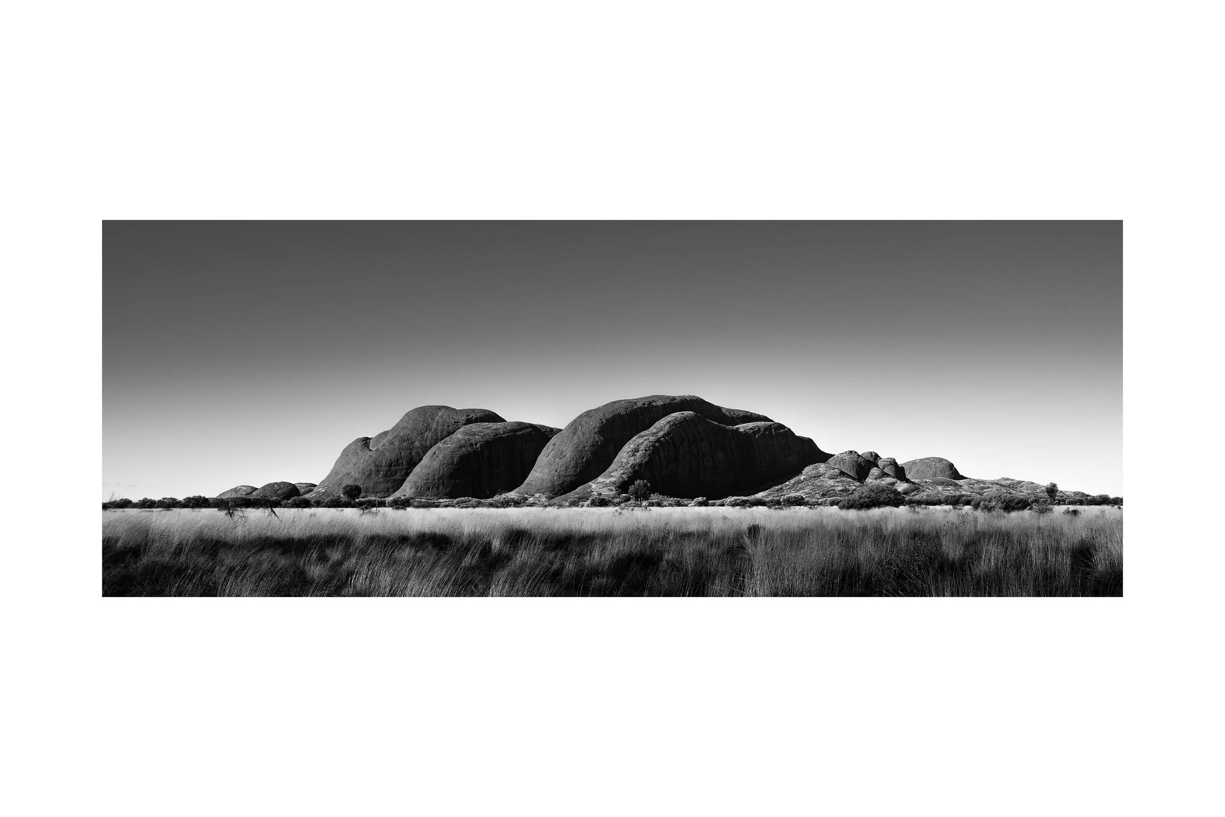 KATA-TJUTA-CENTRAL-AUSTRALIA-7822-BW-32.jpg