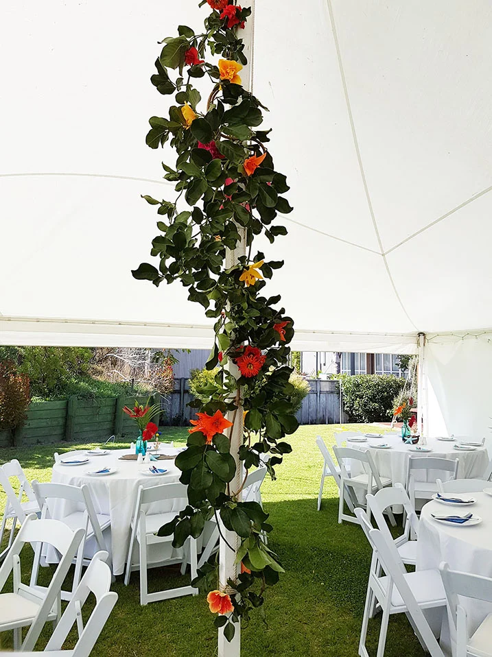 Marquee flowers by Wildflowers Coromandel