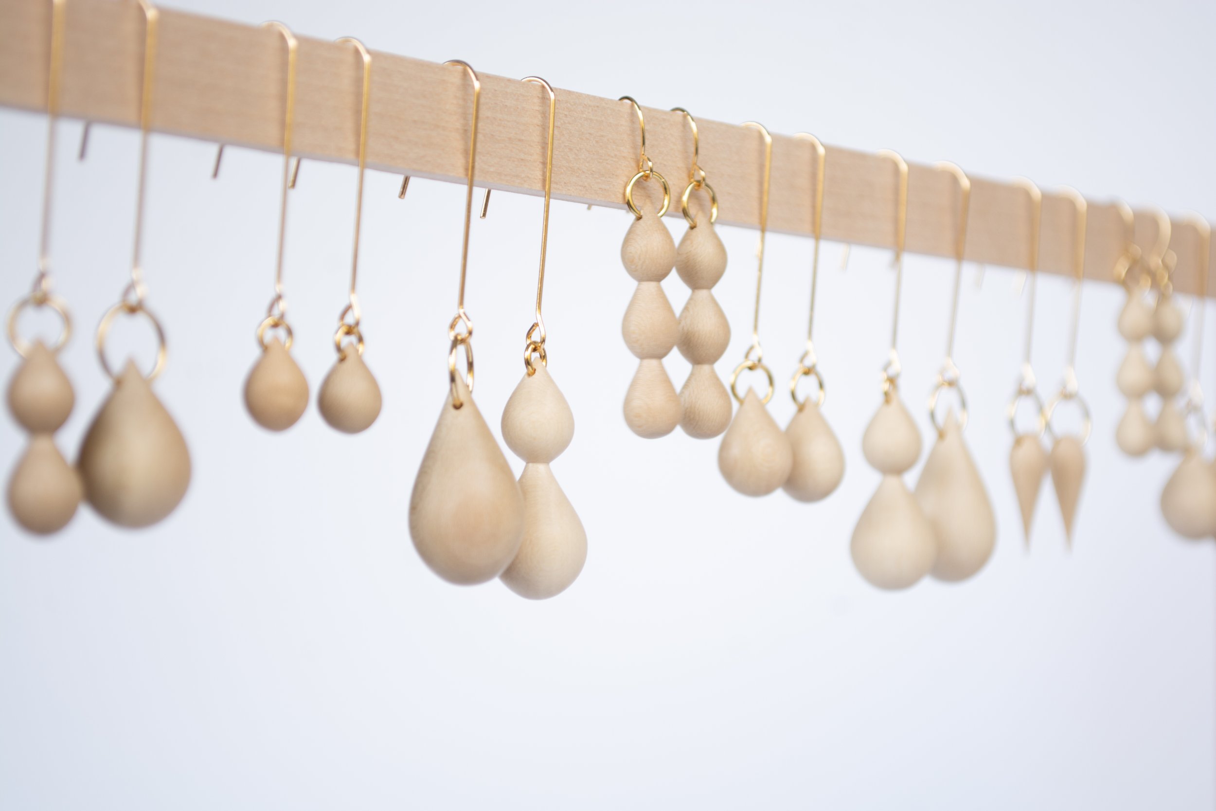 Holly Drips & Drops-16.jpg