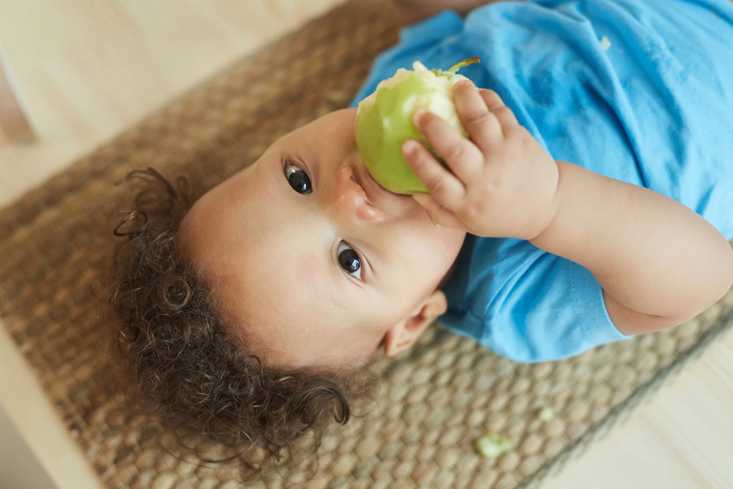 cute-baby-boy-eating-apple-2023-11-27-05-29-01-utc.JPG