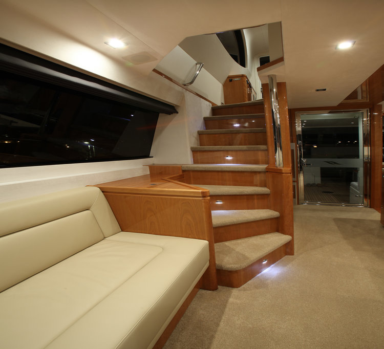 Salthouse Icon 54 motor yacht stair