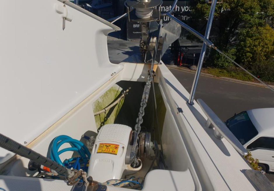 Yacht-for Sale-by Salthouse2.png