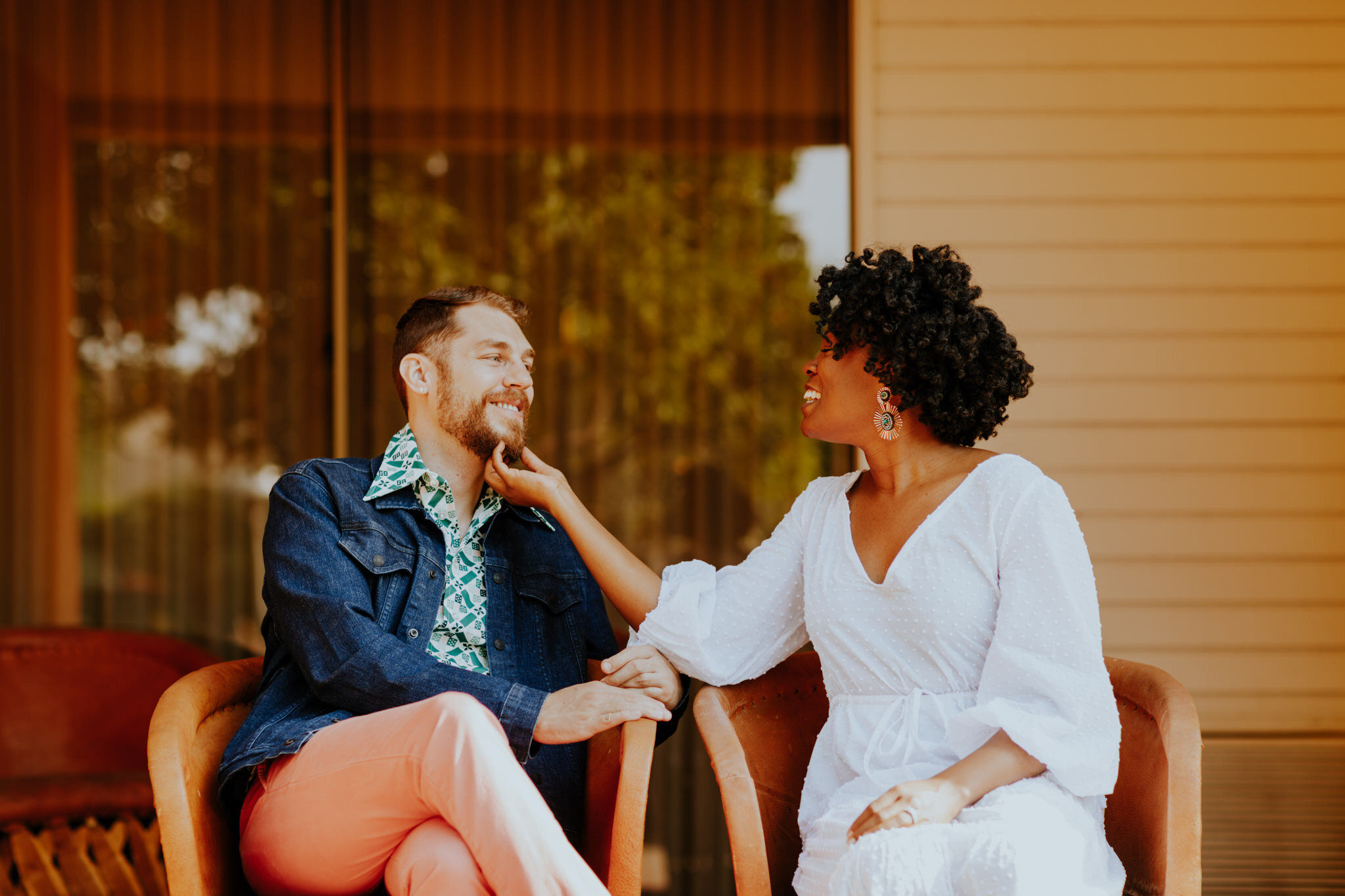 creative-engagement-photos-in-Colorful-Old-Town-Scottsdale-11.jpg