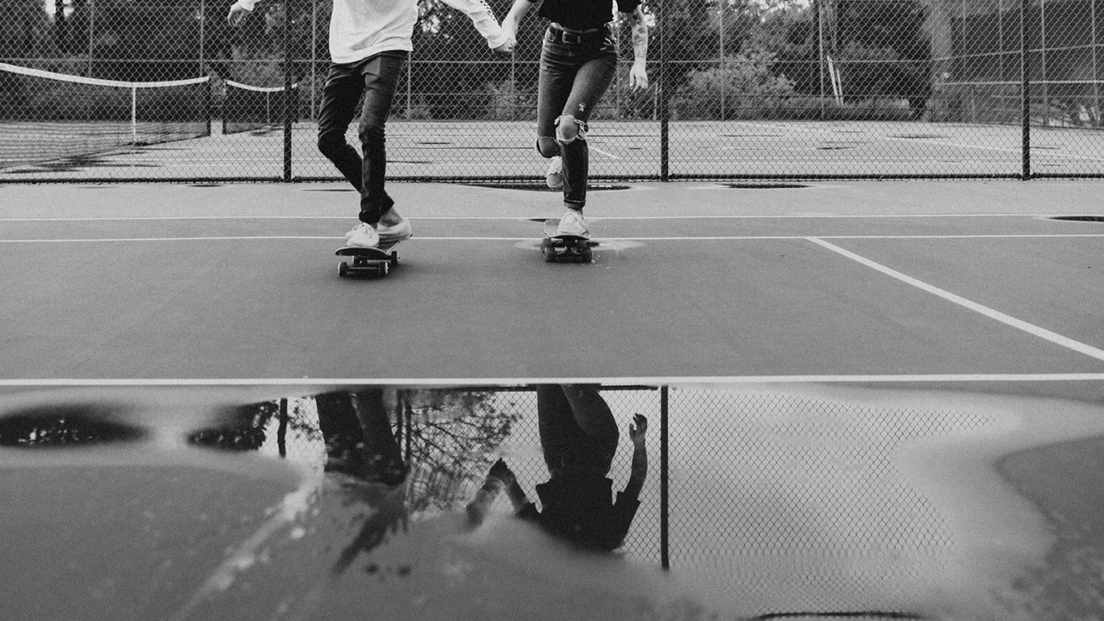 Skateboarding Couples Photos in Flagstaff, Arizona 