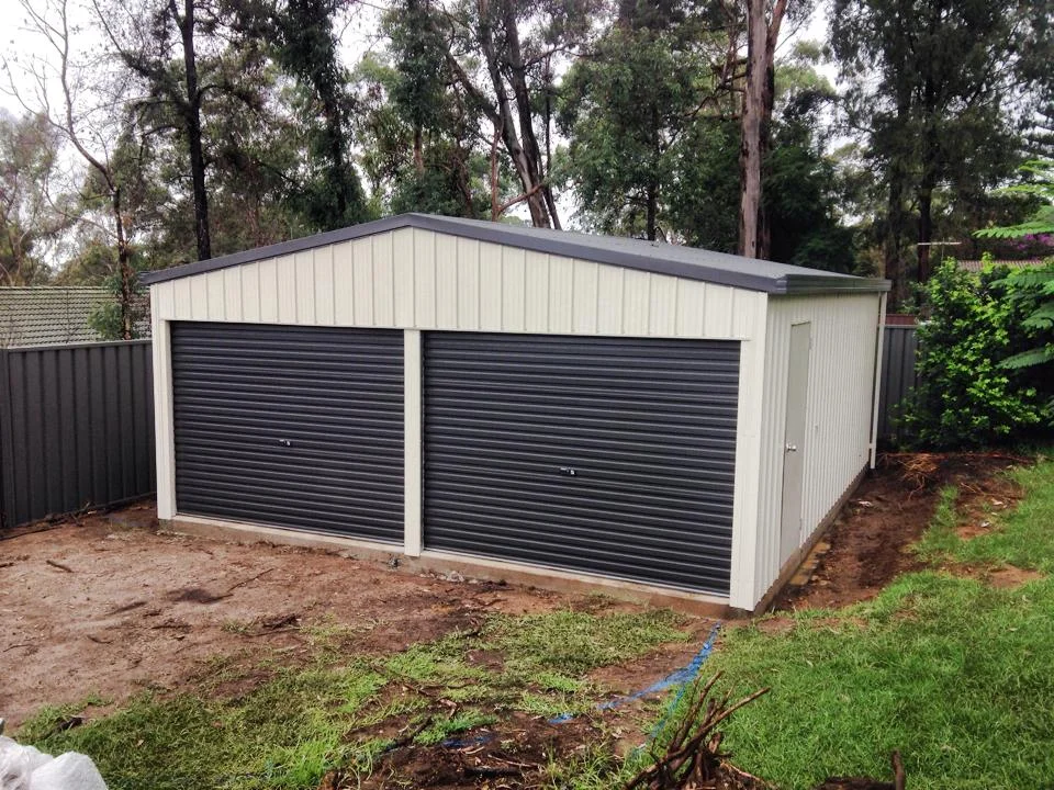 Deluxe model double garage