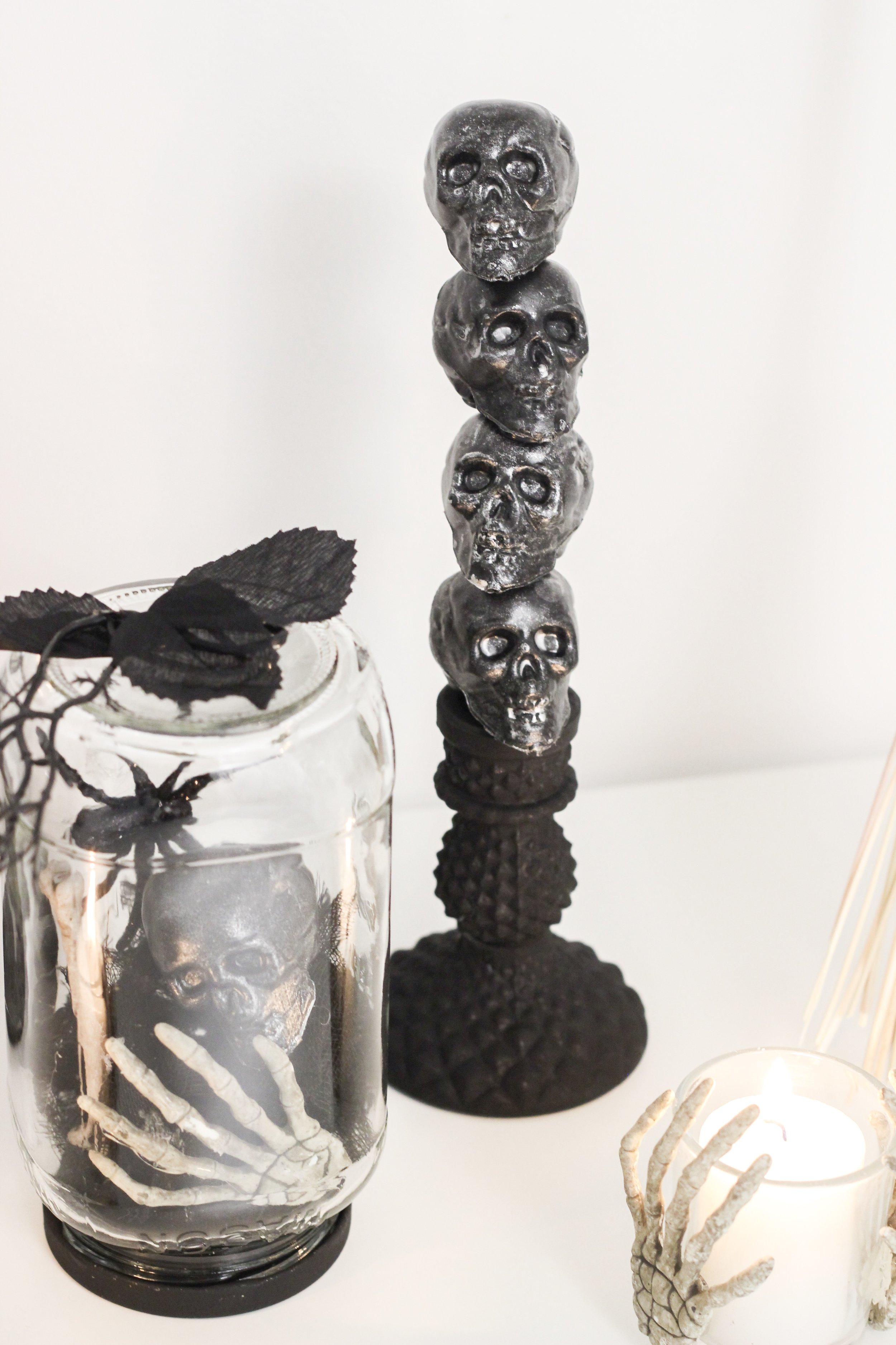 DIY Skull Candlestick Halloween Decoration