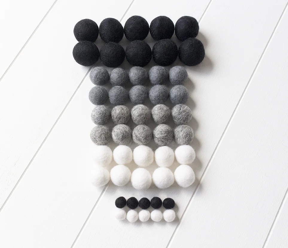 Assorted Sizes Wool Felt Ball Monochrome