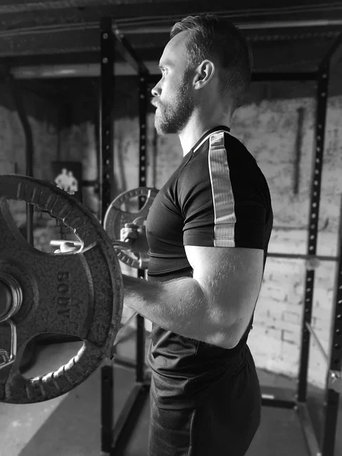 bicep-curl-3899888_640.jpg