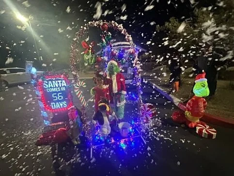 🥇- Countdown to Christmas
🥈- Alien takeover 
🥉- Fairyland trunk 
.
.
#doralredrockelementaryptso #doralredrockelementarylv #doralredrockelementary #doralredrockptso