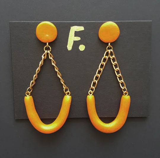 orangeearrings1.jpg