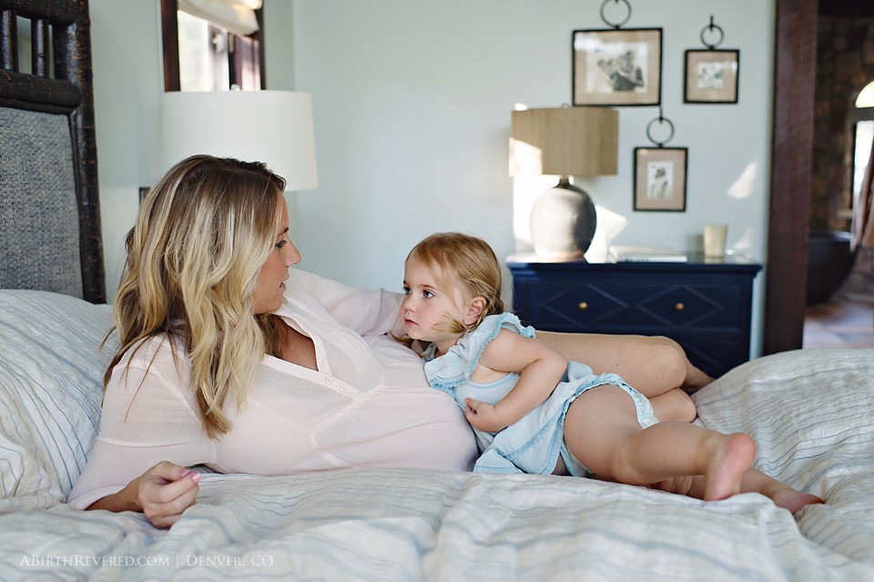 (C) 2016 Michelle Garey : Denver Birth Photographer