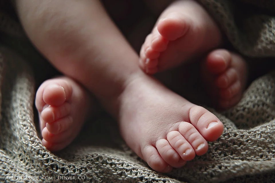 Denver-Twin-Baby-Photographer_LukeIan0006.jpg