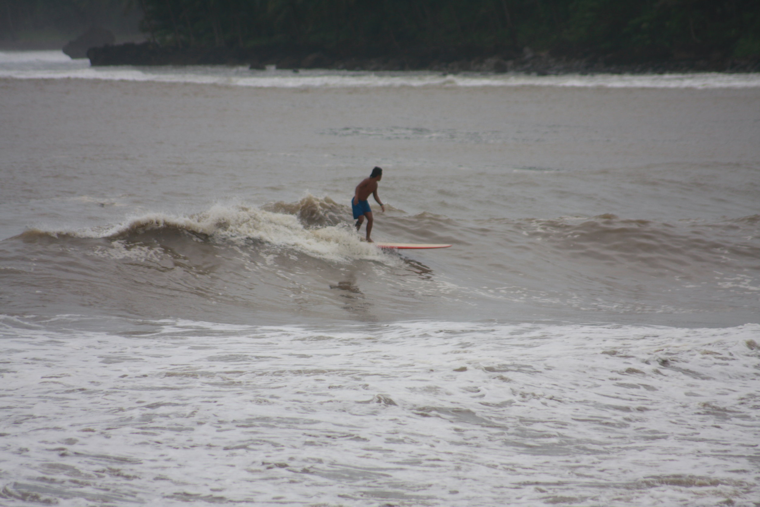 Alex Solitaria on a much friendlier wave.