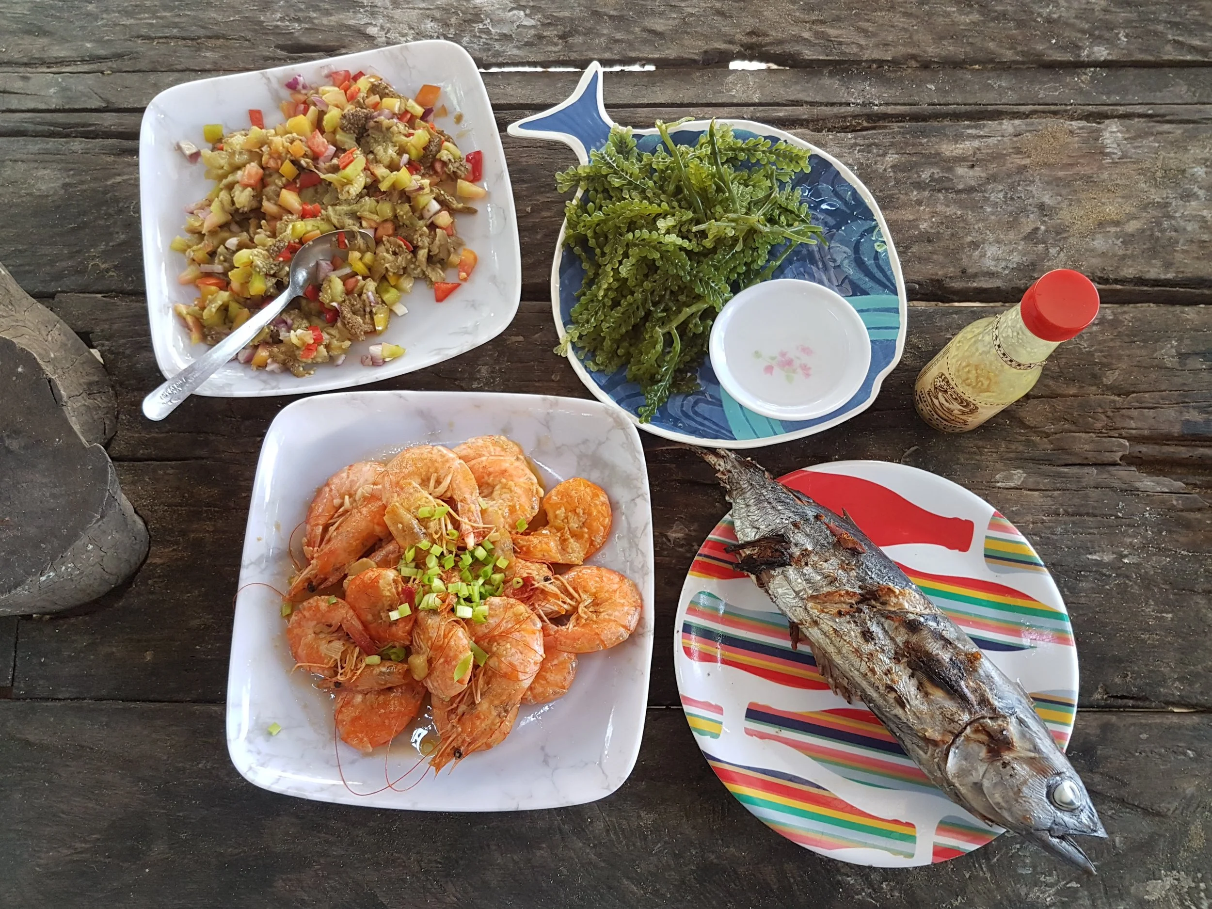 An island feast that costs around PHP 500 for five hungry, stoked adults—only in Palawan!