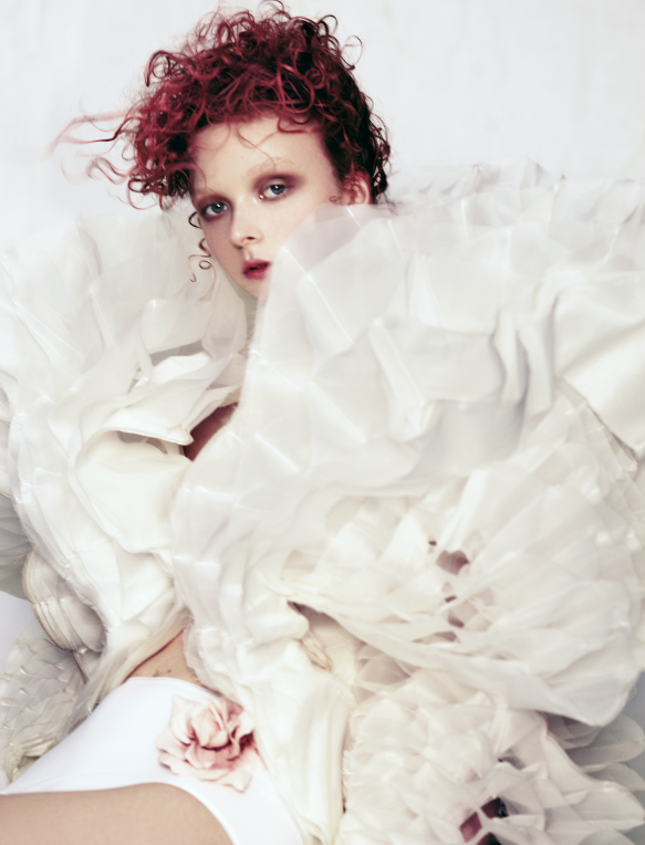 elle1.png