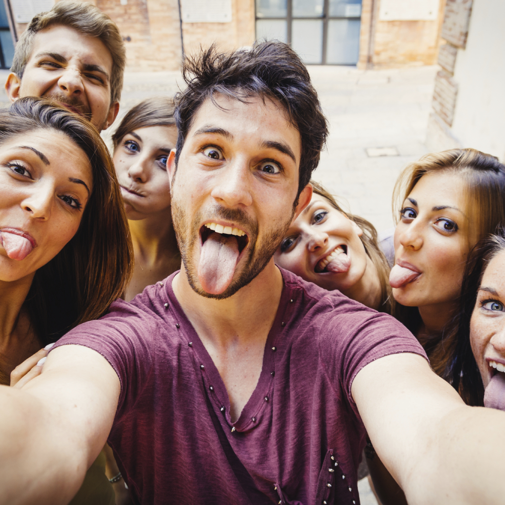 79% of millennials feel that going to live events with family and friends helps deepen their relationships. (Photo: Techneeds.com)