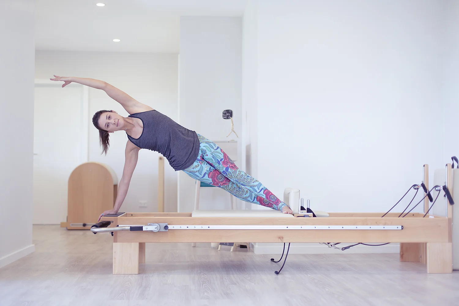 Side-Plank_I_Am_Pilates.jpg