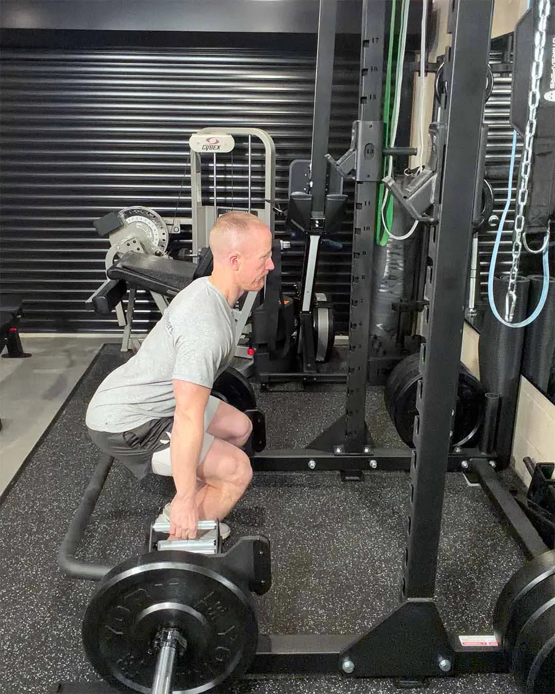 A Beginner’s Guide to the Trap Bar Deadlift