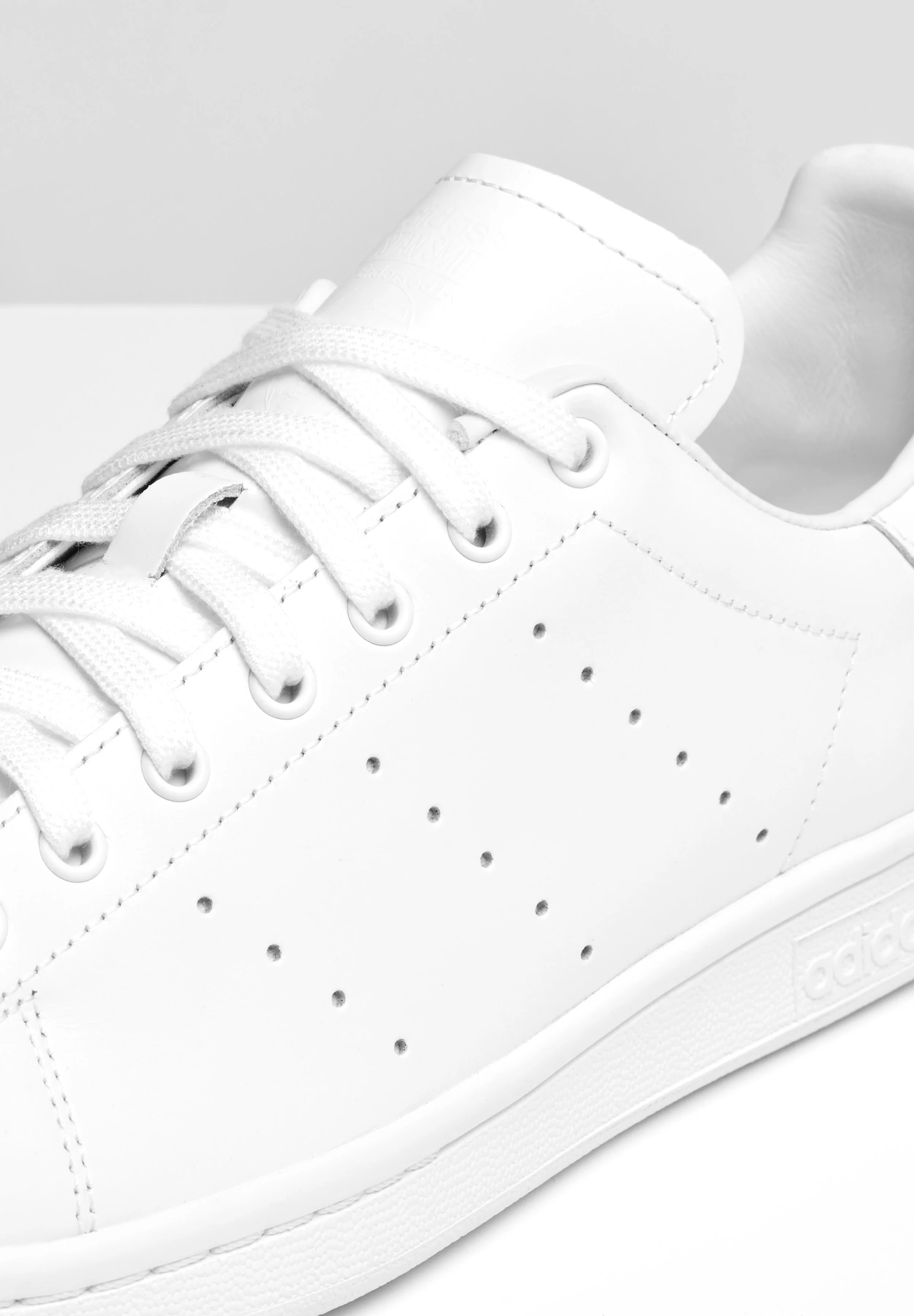 _0002_05_ADIDAS_STAN SMITH_DETAIL_005.jpg