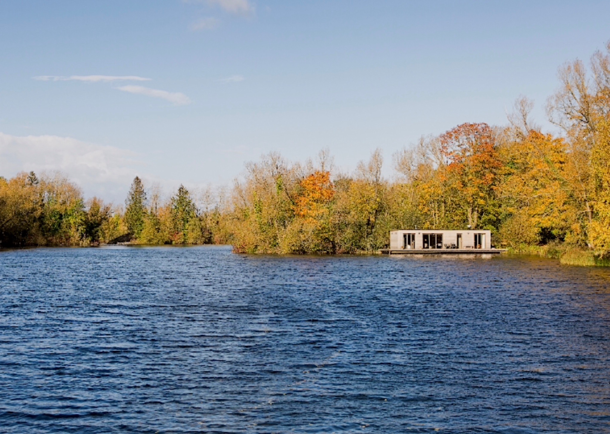 Cotswold Lake Home