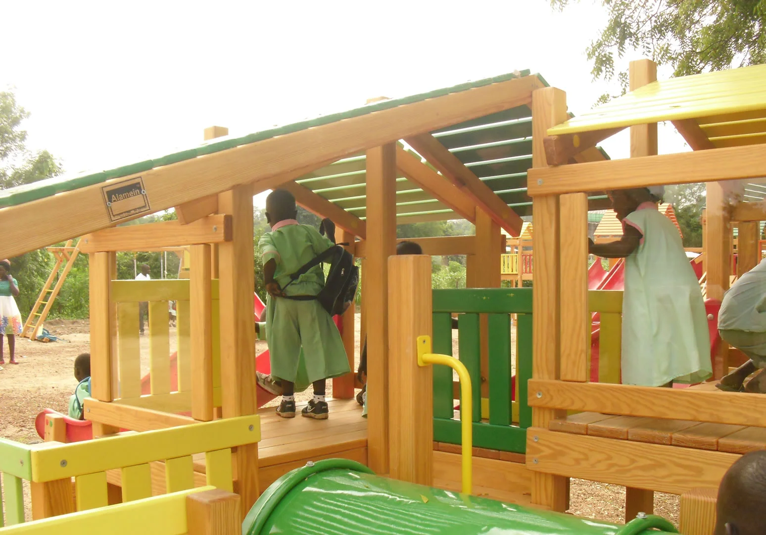 playgrounds_sudan_10.jpg