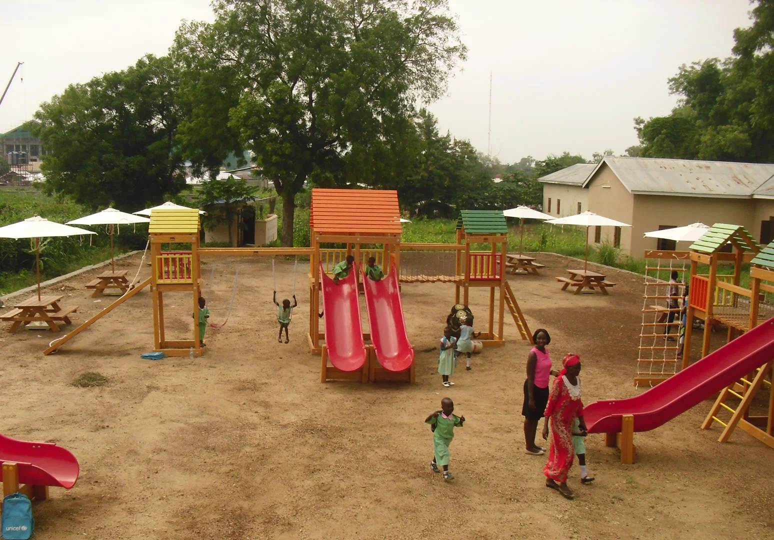 playgrounds_sudan_09.jpg