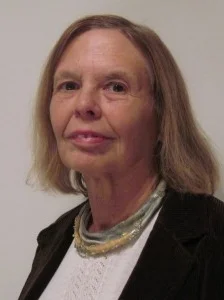 Allenna Leonard (Vice Chair) A respected consultant in organizational cybernetics, she is a Director of the Cwarel Isaf Institute and a licensee of the Team Syntegrity Process. She is past president of the American Society for Cybernetics and the International Society of Systems Sciences. She has written extensively on the application of systems sciences to ecology and social justice.