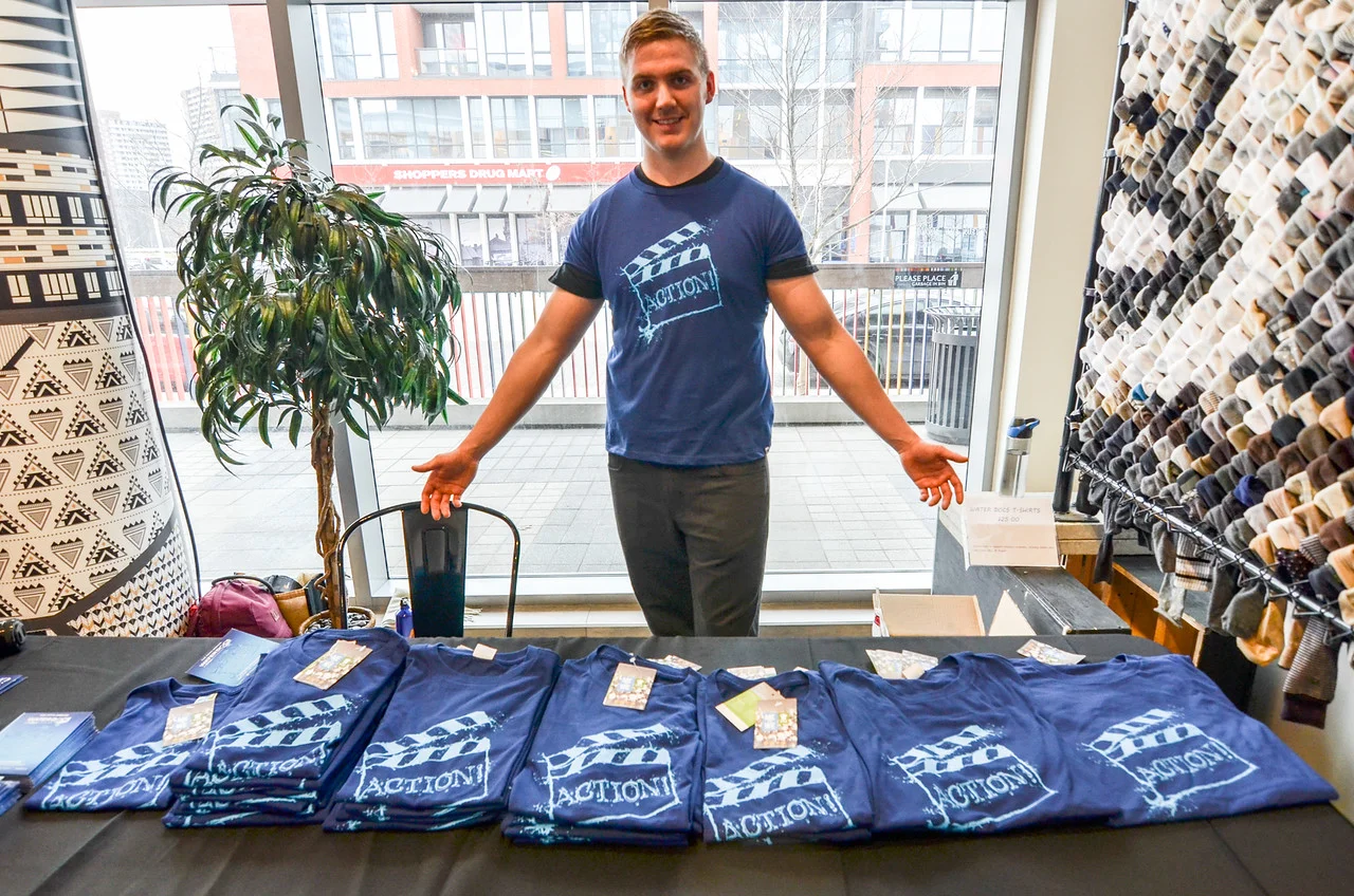Selling T-Shirts by a wonderful volunteer-Ben Marans.jpg