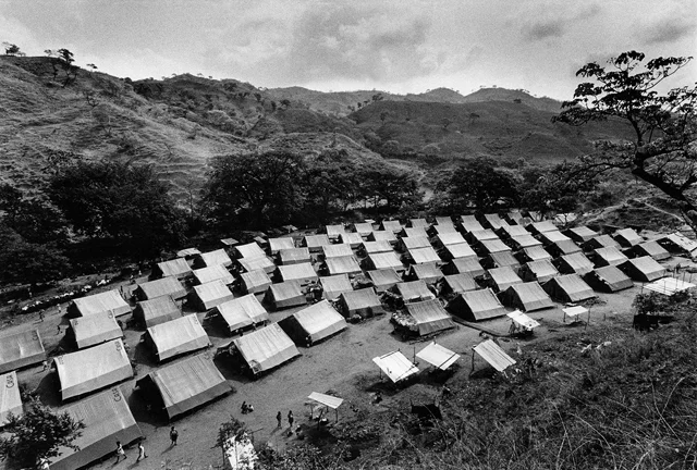 LA VERTUD REFUGEE CAMP, 1981: Salvadorean refugees from Chalatenengo shelter in Honduras, close to the border with El Salvador.